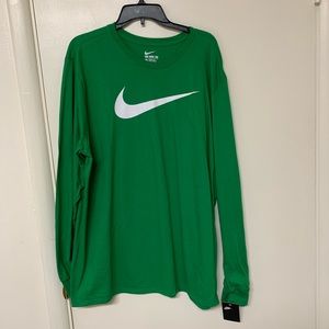 Green long sleeve Nike shirt  2XL